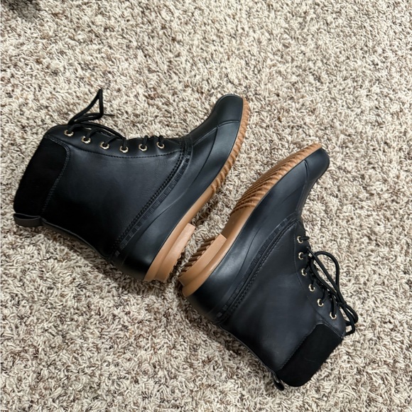 Just fab fuzzy rain boots - Picture 5 of 8